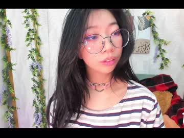 girl Asian Cam Models with kanna_hh